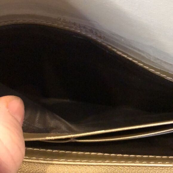 GUCCI Continental Silver and Gold Leather & Canvas Wallet with GG Clasp NWOT - Picture 14 of 17